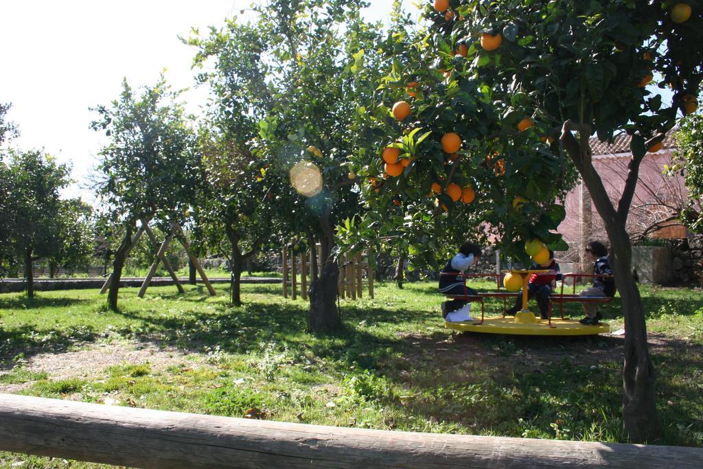 Agriturismo Galea Riposto ภายนอก รูปภาพ